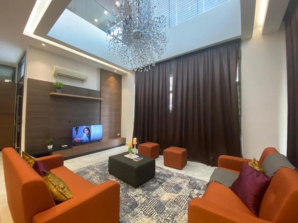 Mawar Villa By Malvacae Homestay Shah Alam 0*,  Malaysia