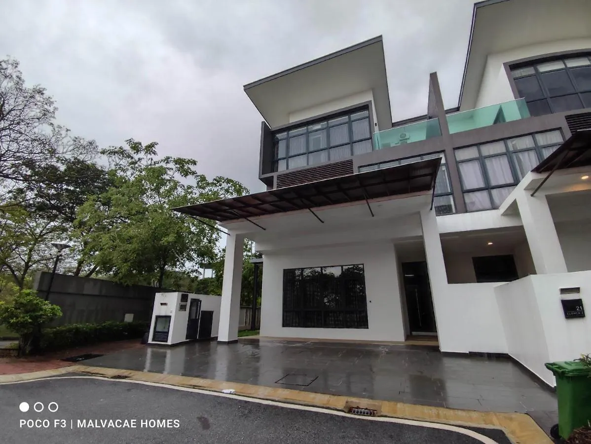 Mawar Villa By Malvacae Homestay Shah Alam Malaysia