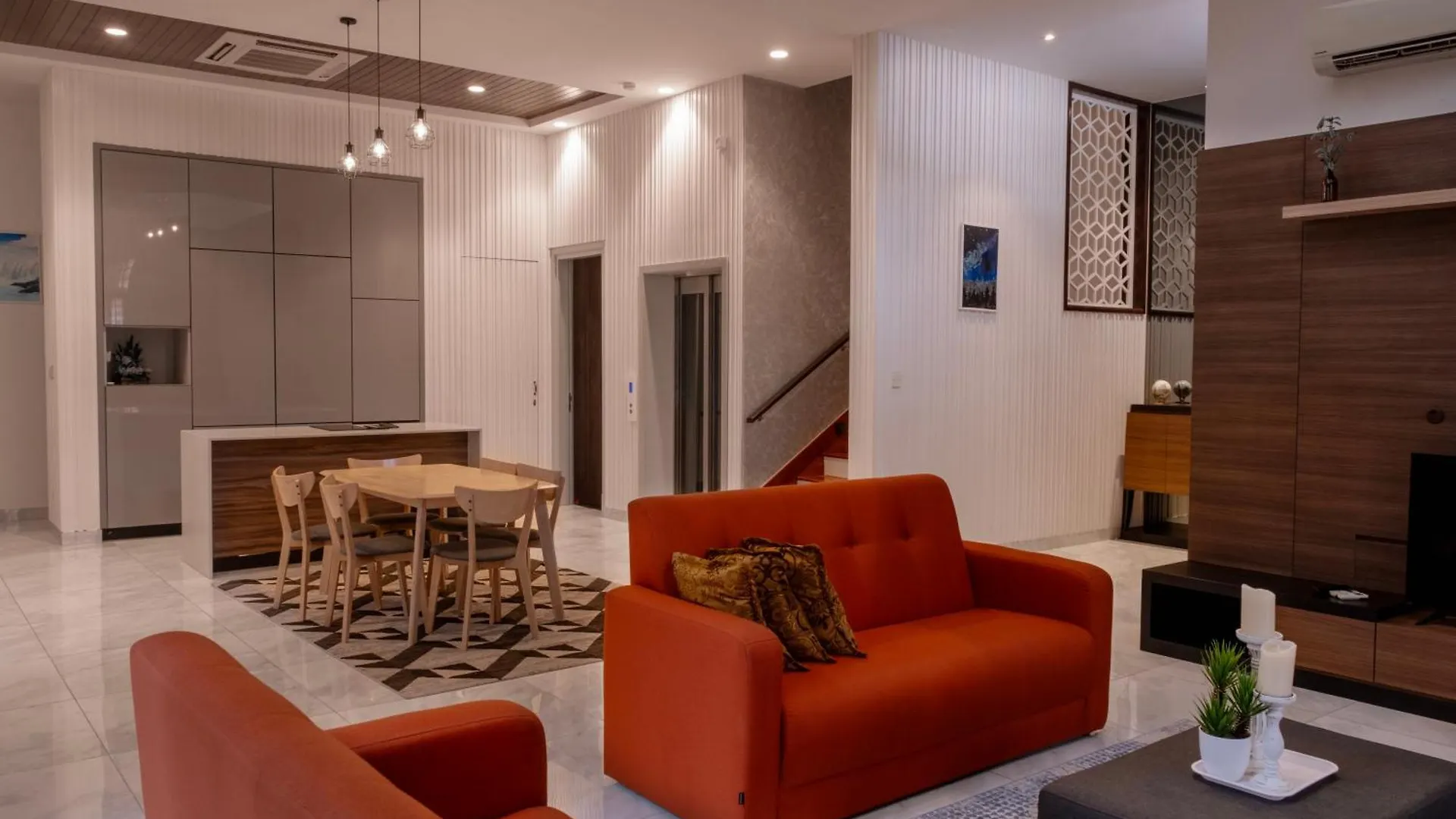 Mawar Villa By Malvacae Homestay Shah Alam